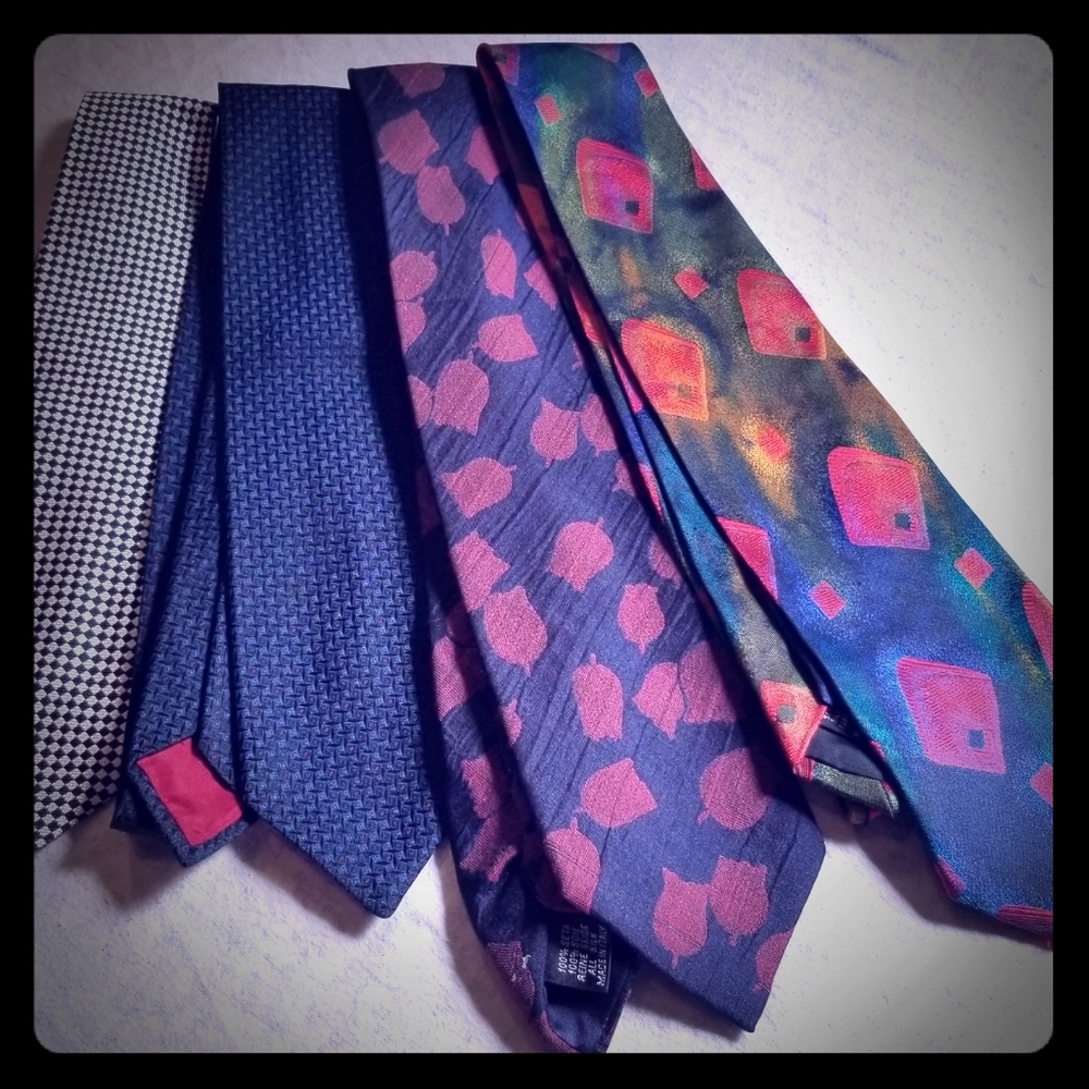 Ties, 2 Boss + 2 Iris Richardson
